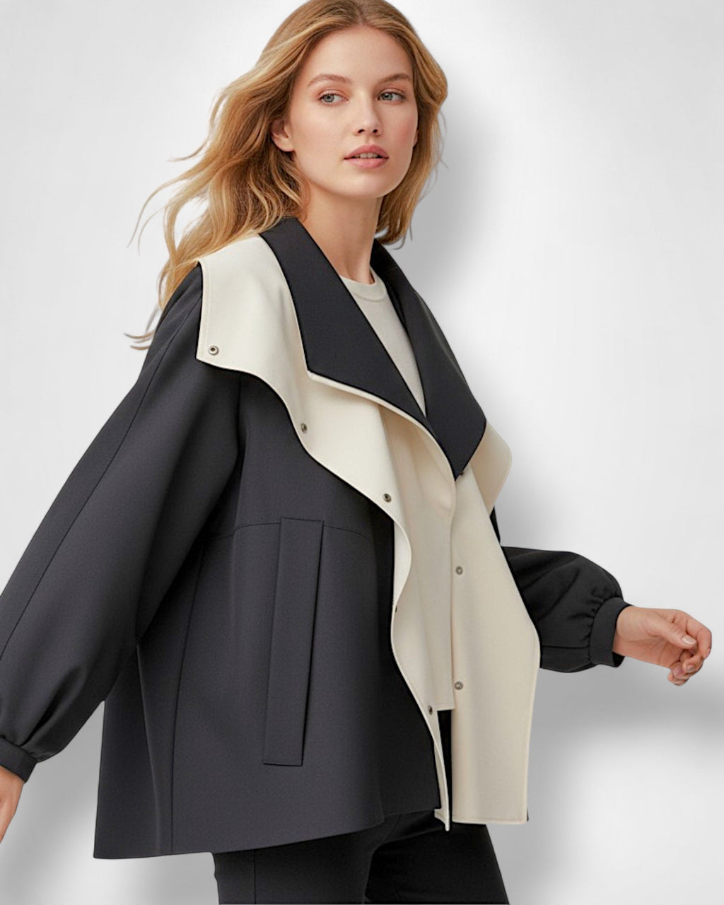 Regenjacke für Damen mit hohem mehrlagigem Kapuzenkragen