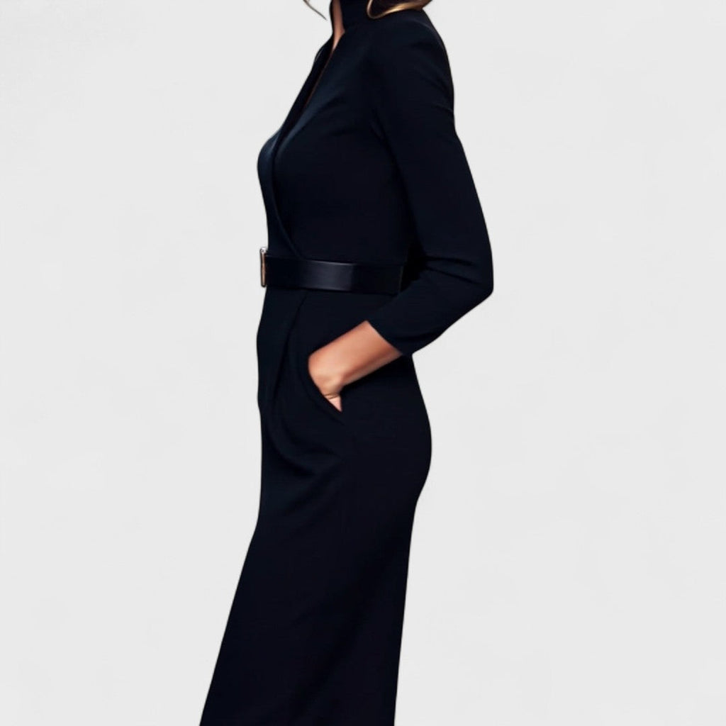 MANDARIN™  / ELEGANTES SCHWARZES KLEID MIT GURTEL UND STEHKRAGEN