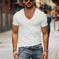 Kenneth - Herren V-Neck T-Shirt im entspannten Look