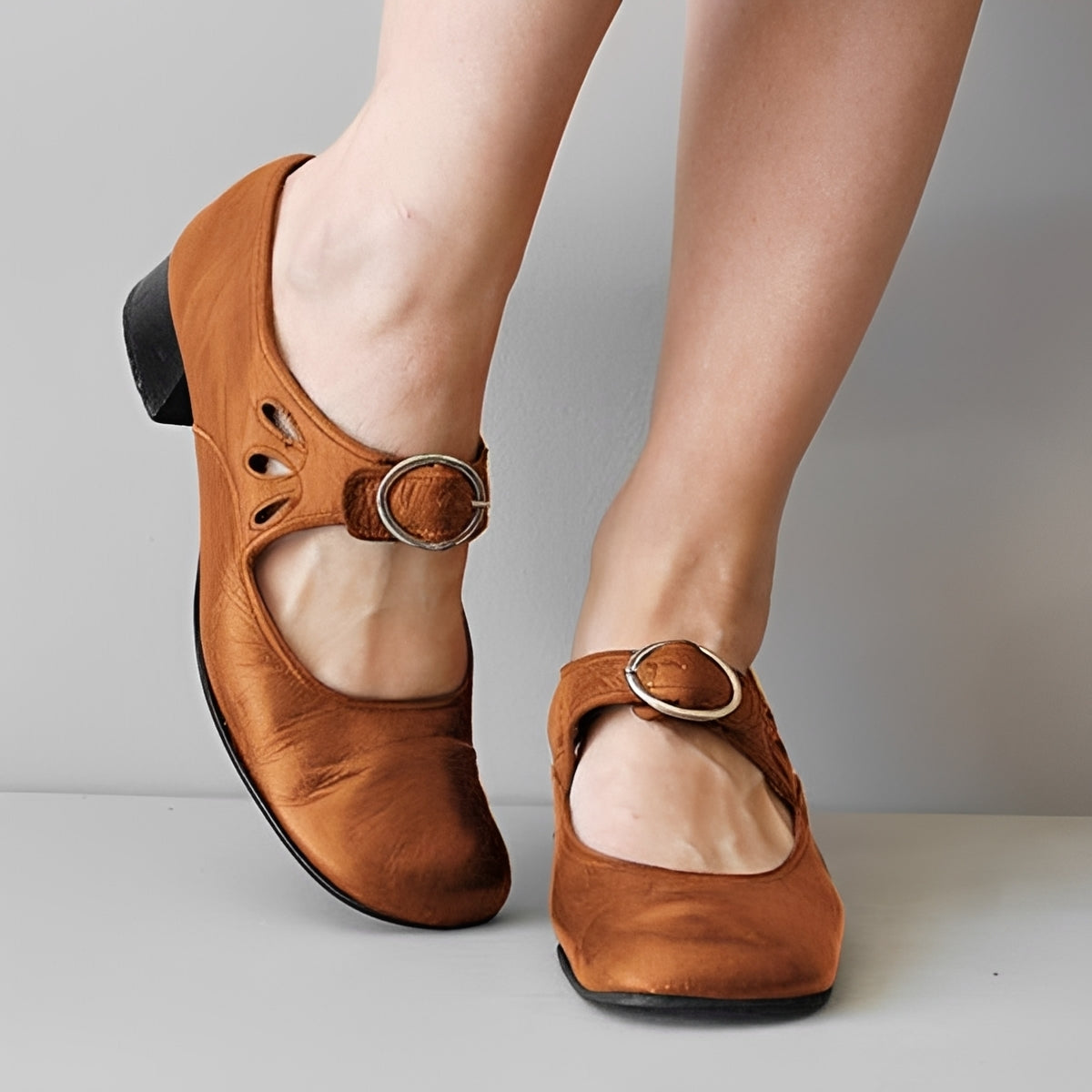 Navie - Komfortable Zehensandalen mit rundem Design