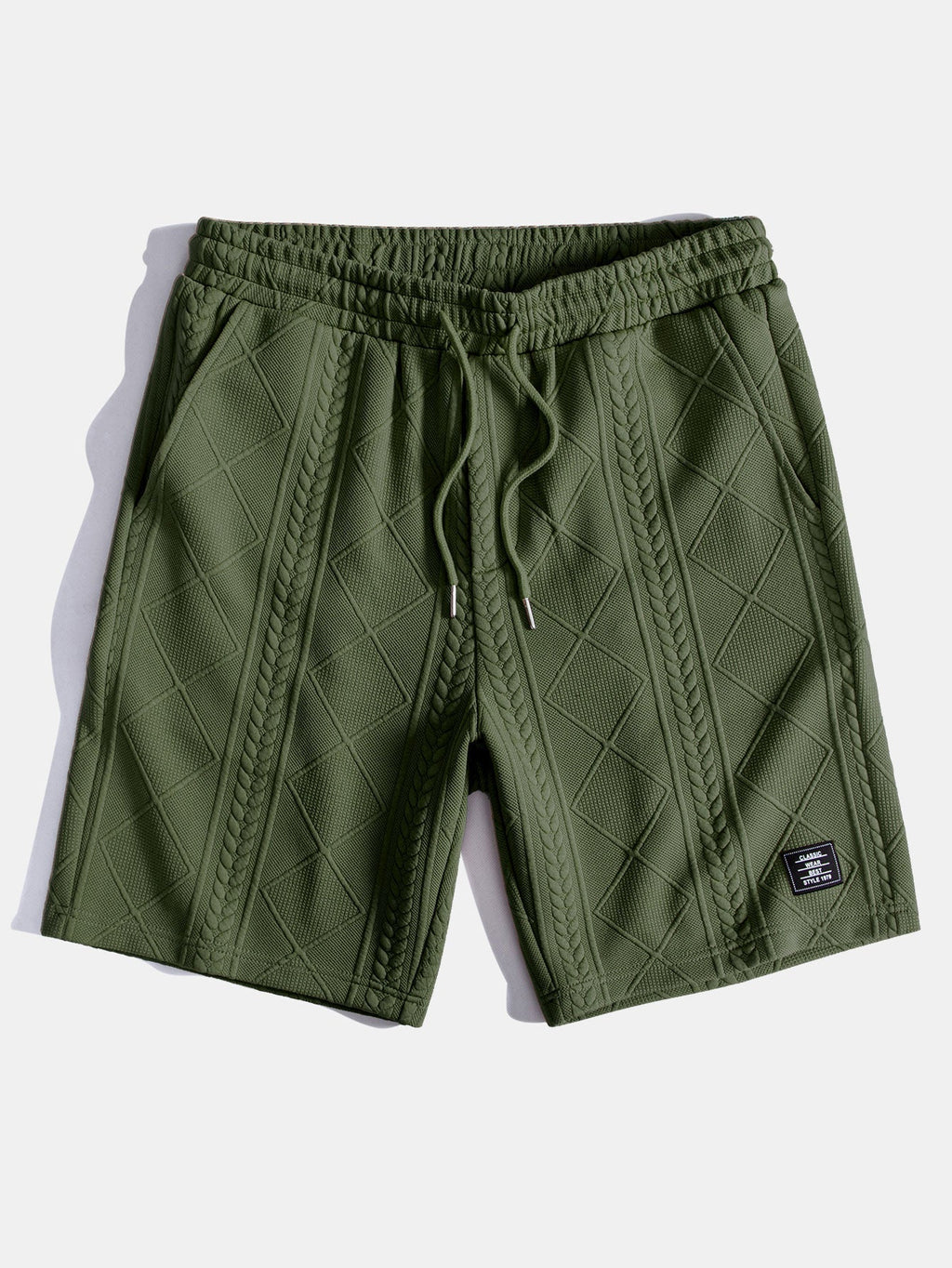 Kurzärmeliges geometrisches Jacquard-T-Shirt mit abgerundetem Saum & Shorts