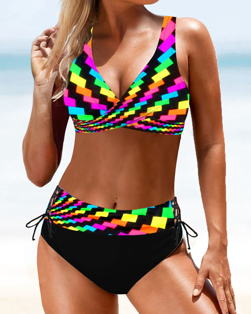 Eva - Farbenfroher, Fröhlicher Bikini