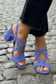 Blau