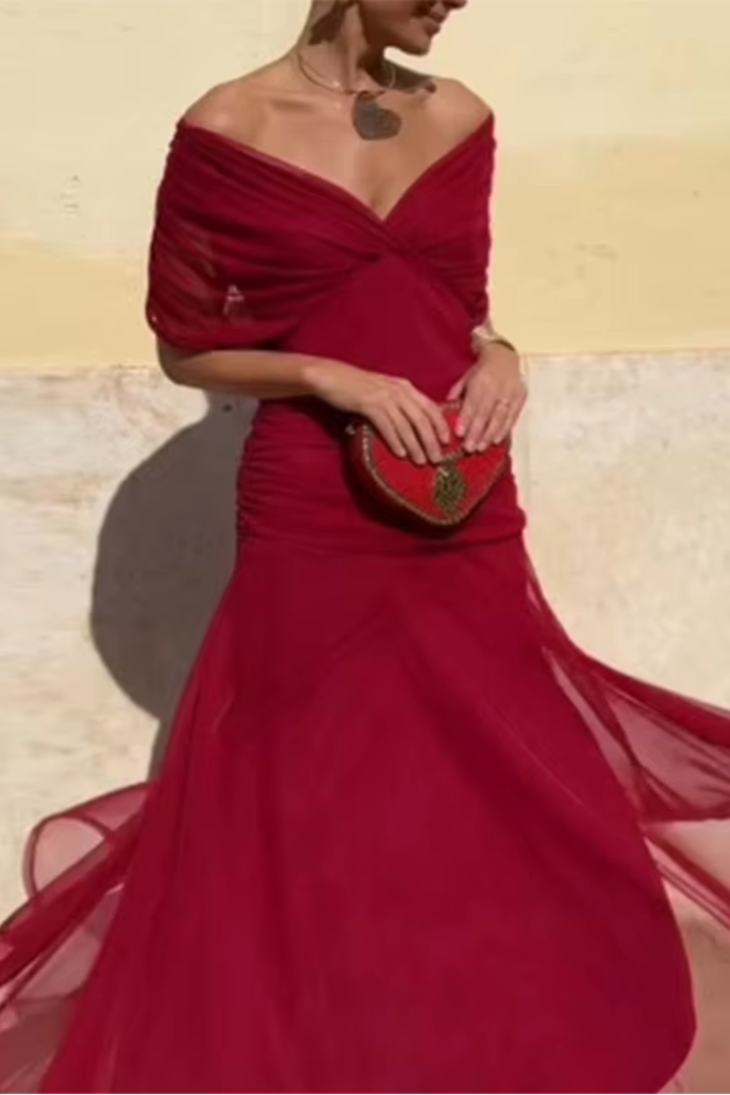 LOUISE | ELEGANTES MAXIKLEID FÜR FESTLICHE ANLÄSSE MIT V-AUSSCHNITT