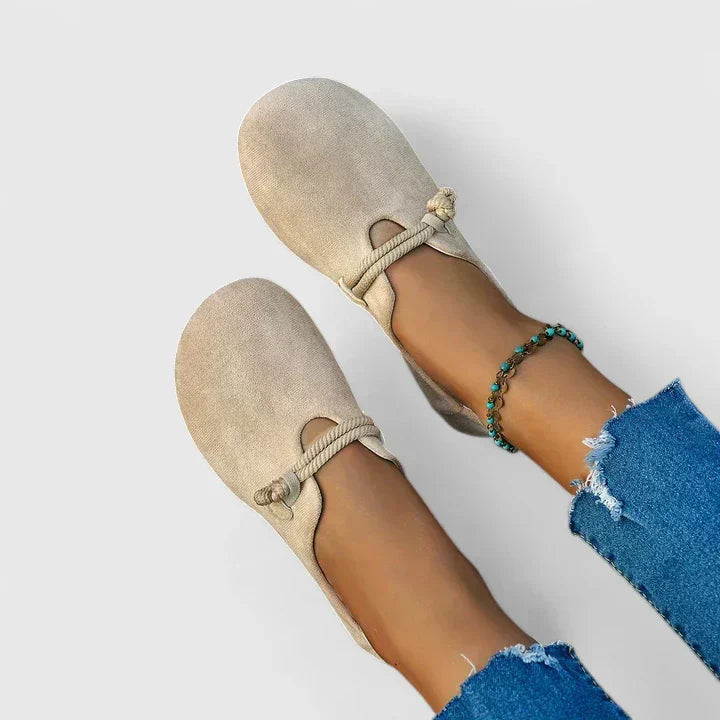Nora | Orthopädische Slipper mit anatomischem Komfort und zeitlosem Stil