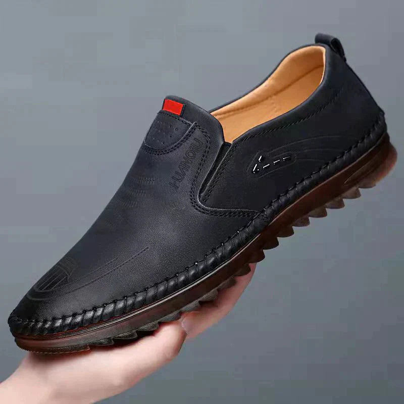 ALEX / ATMUNGSAKTIVE, RUTSCHFESTE LEDERSNEAKER FÜR HERREN