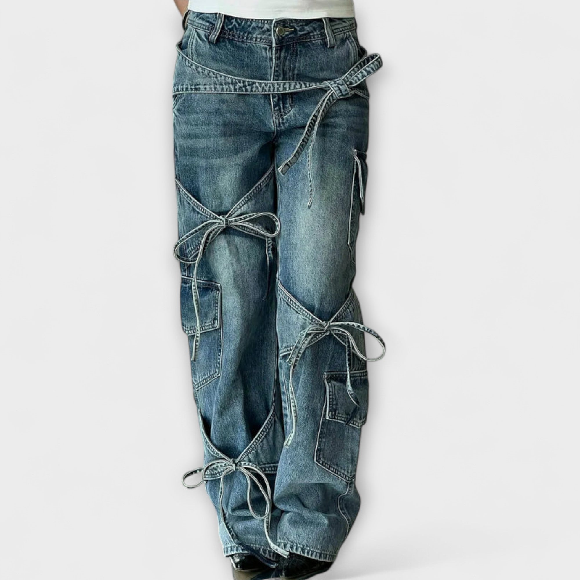 Cindy - Utility Denim Jeans mit Knotendetail