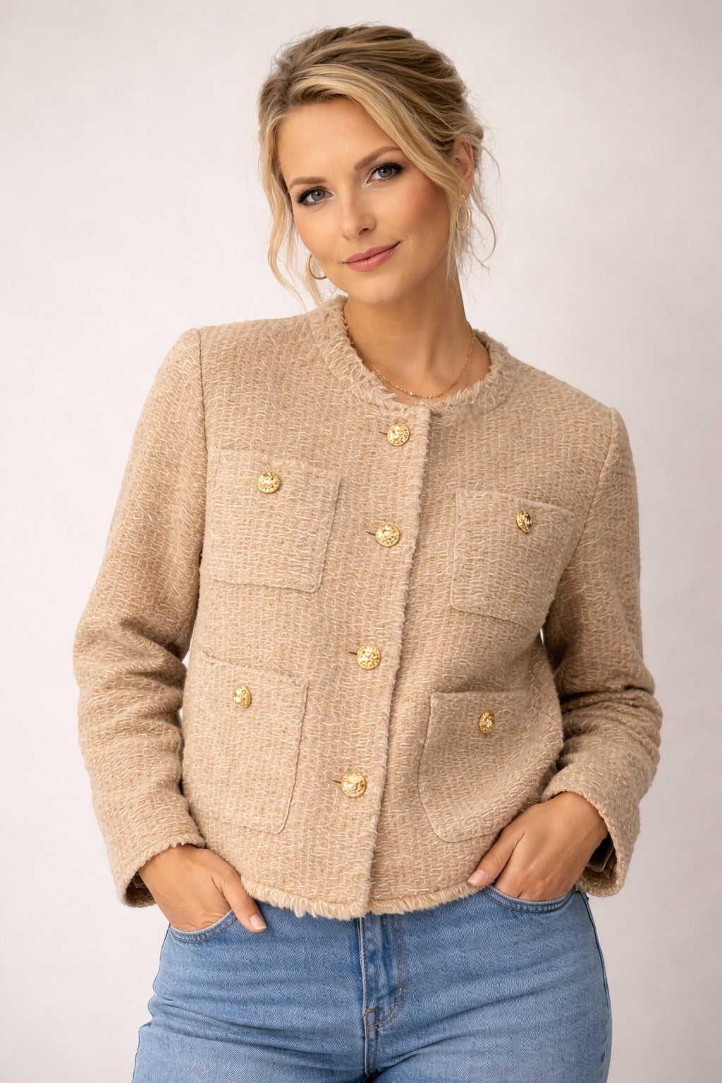 Tweed Jacke für Damen mit Rundhalsausschnitt und Taschen in Bouclé-Optik
