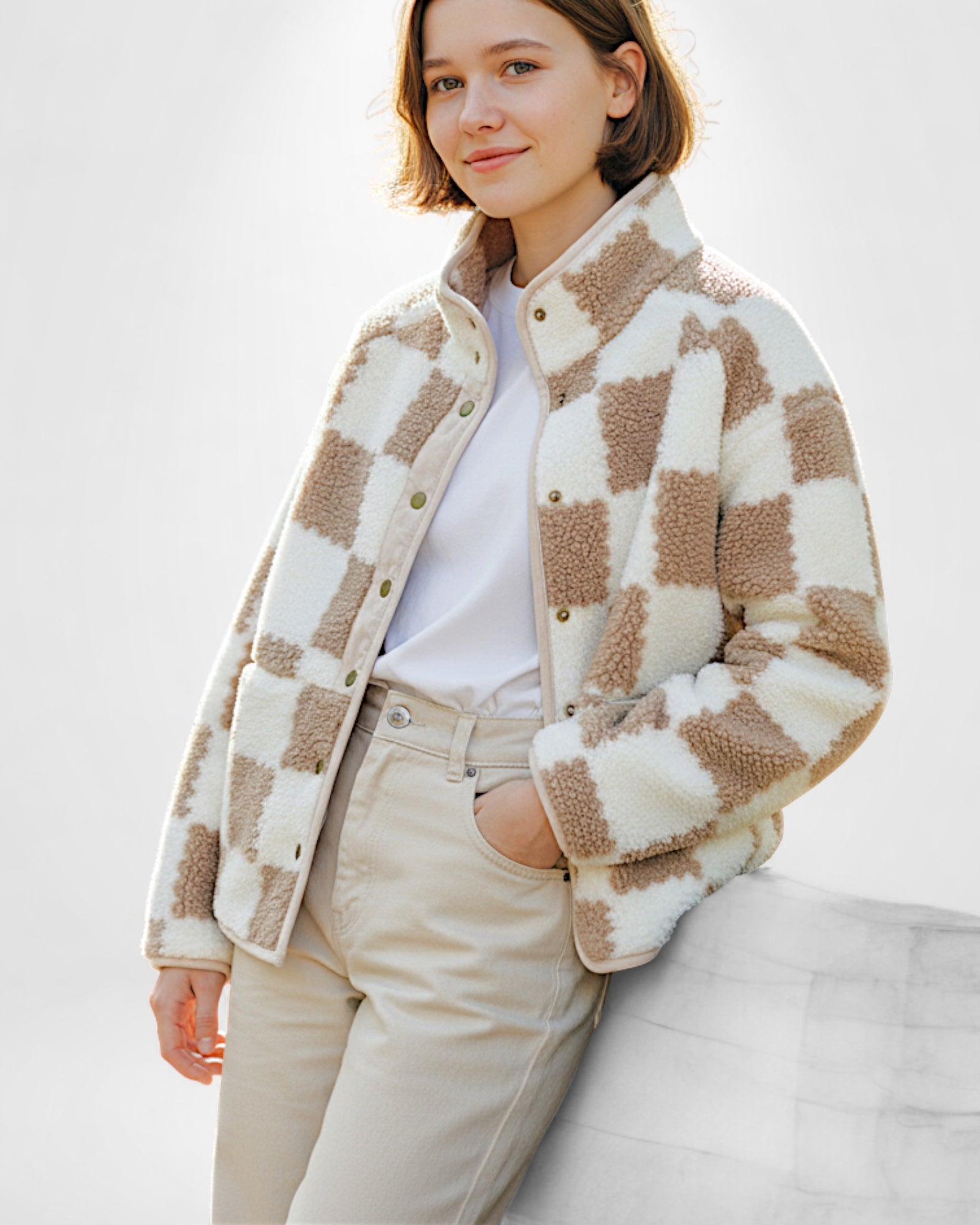 Kurze Fleece Jacke für Damen im Teddy-Look mit Stehkragen
