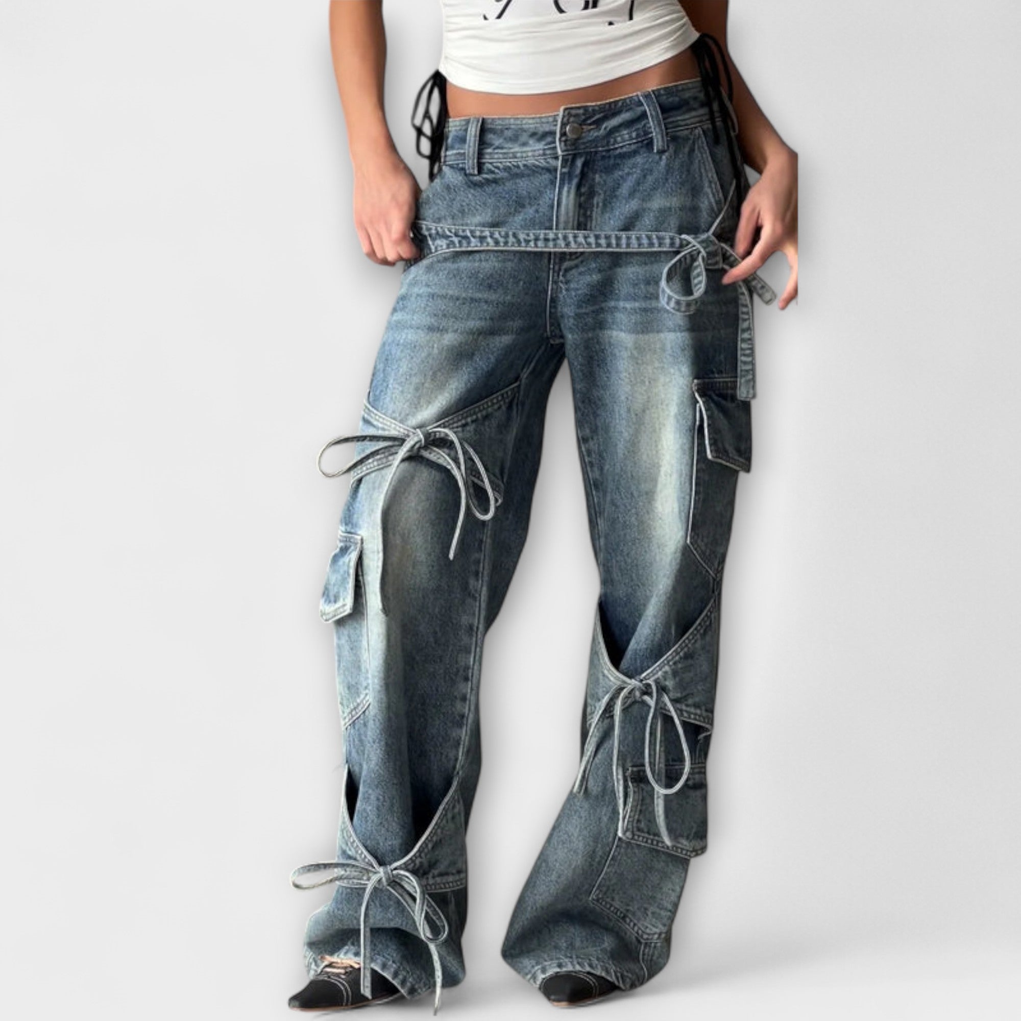 Cindy - Utility Denim Jeans mit Knotendetail