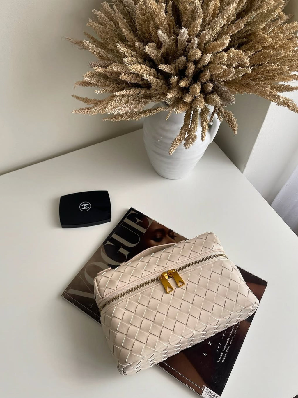 Julia | Strukturierte, glänzende Tasche aus gewebtem Material