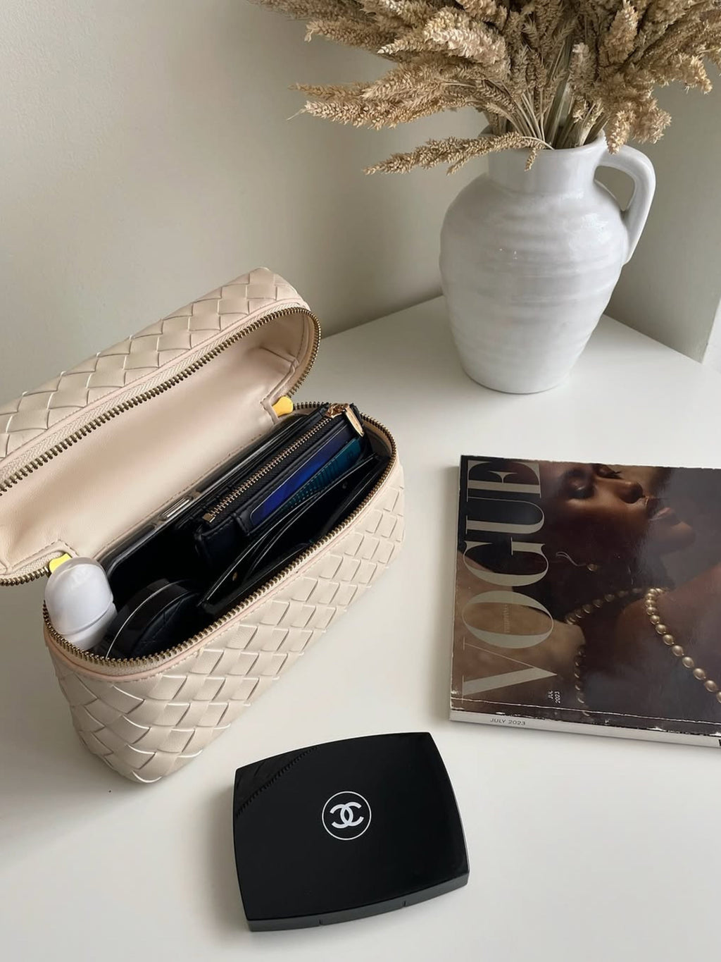 Julia | Strukturierte, glänzende Tasche aus gewebtem Material