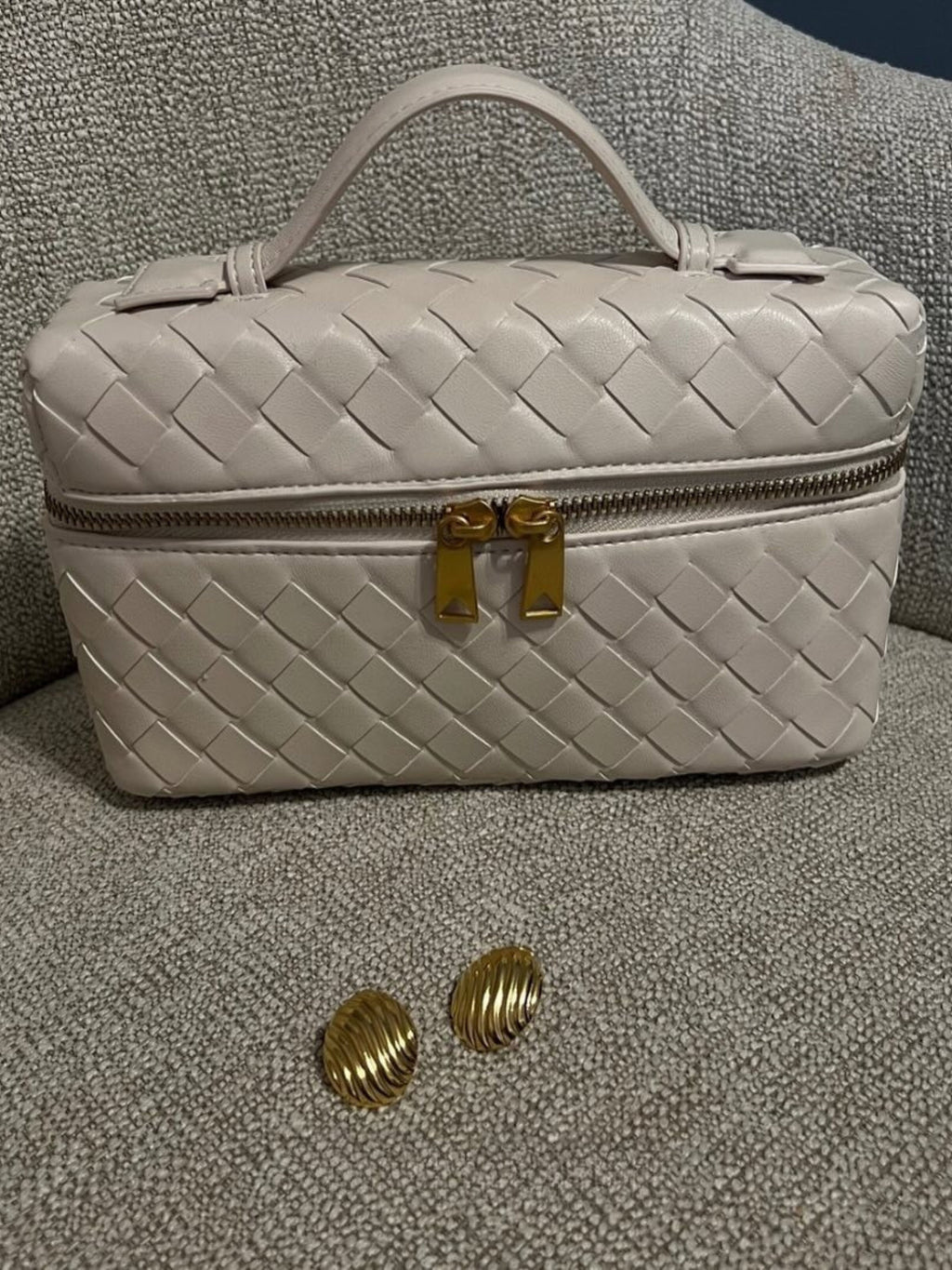 Julia | Strukturierte, glänzende Tasche aus gewebtem Material