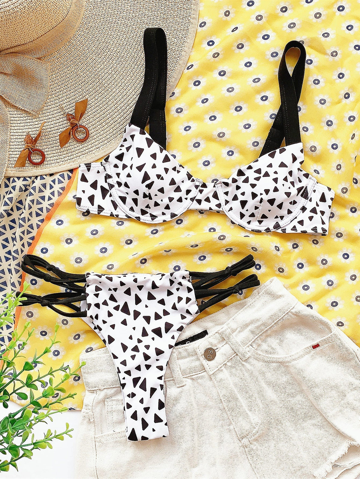 Bikini Set Damen | Bügel-Oberteil mit Geometrischem Print & Mehrfach-Trägern