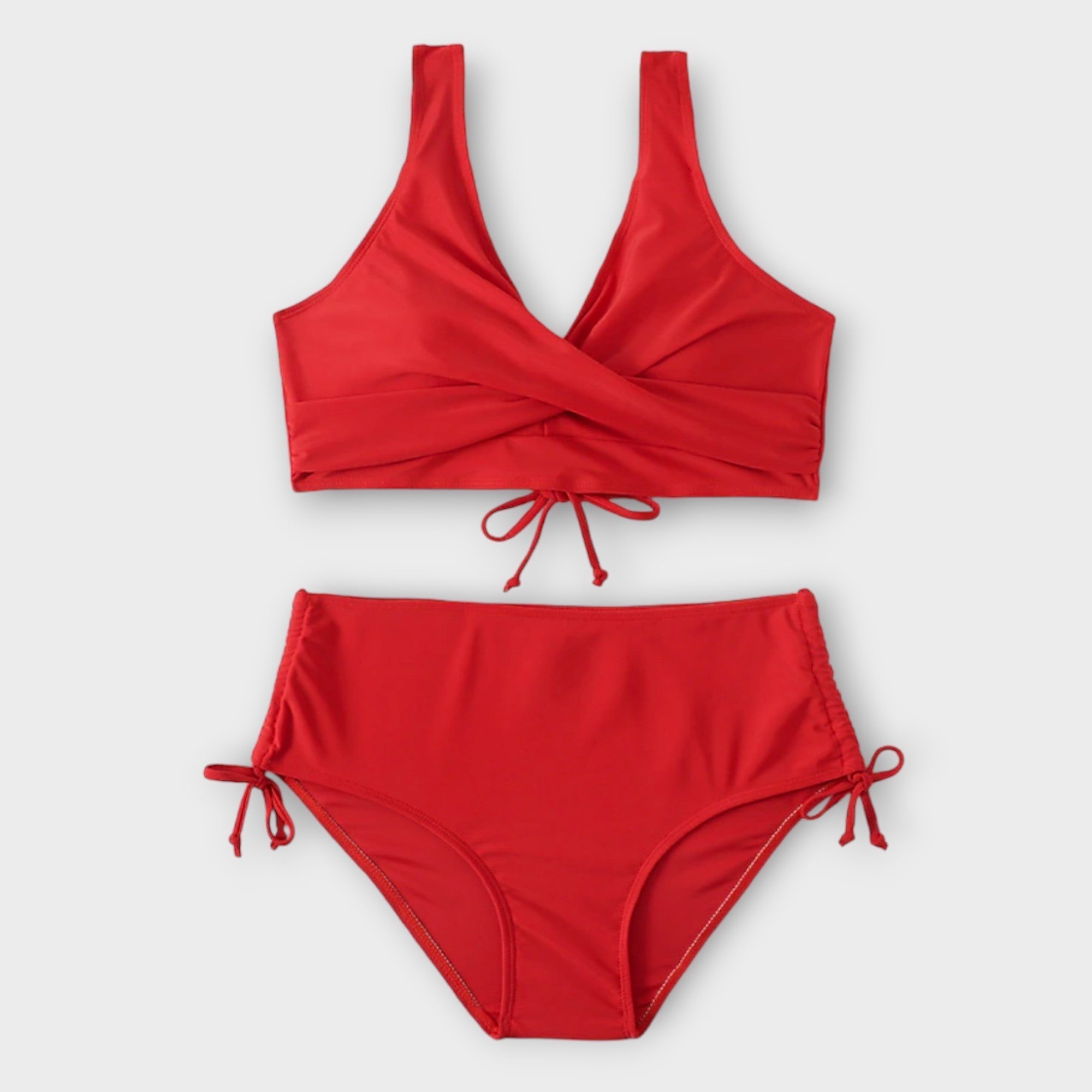 Irena | Eleganter & figurschmeichelnder Bikini im Zweiteiler-Design