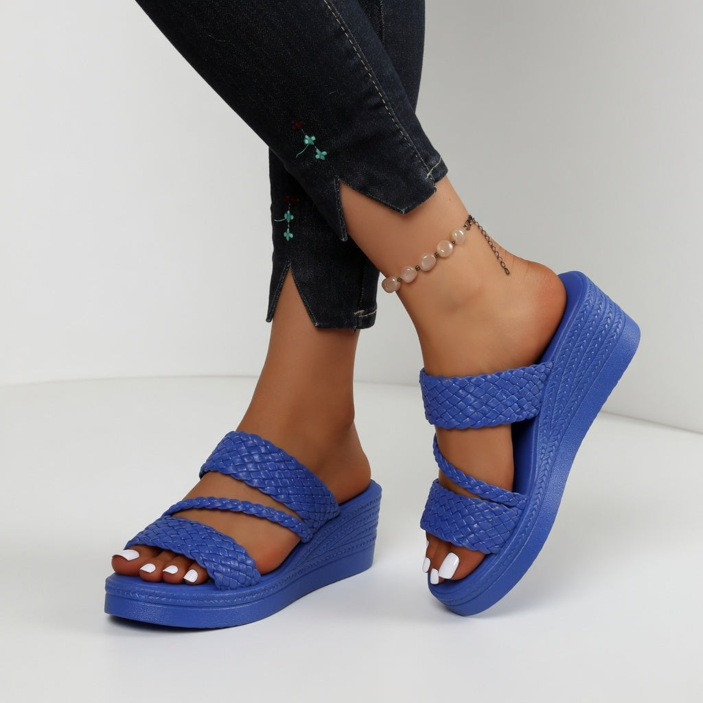Nori — Bunte, geflochtene Keil-Mule für einen leichten Sommerlook