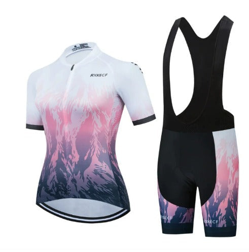 Ensemble BORA mit atmungsaktivem Radtrikot und Trägerhose