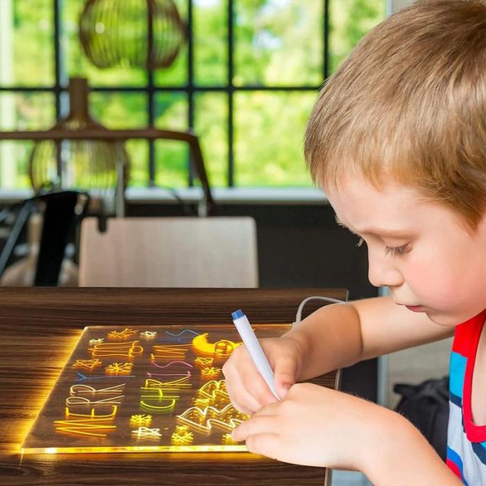 BrightScribe | LED-Memotafel mit 7-Farben-Marker für Zuhause und Büro