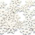 CraftyWinter | Weiße Schneeflocken-Ornamente aus Holz für den Weihnachtsbaum