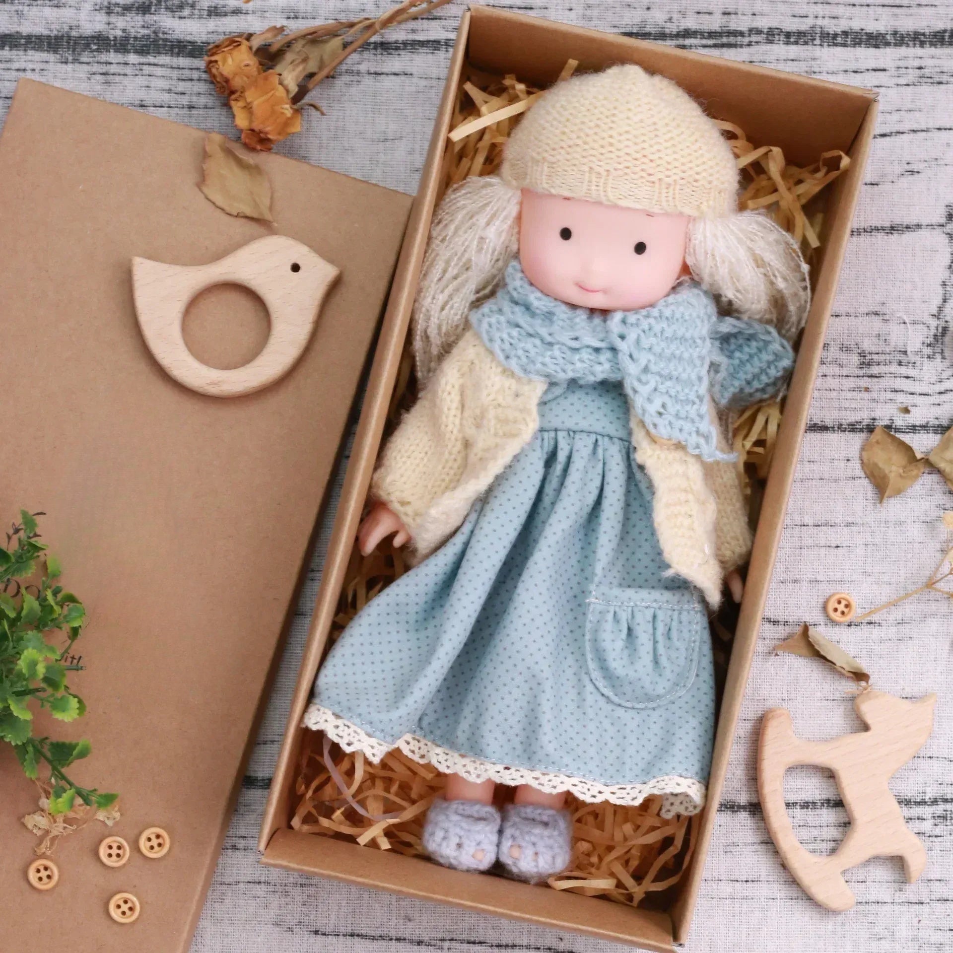 CuddlyCharm | Plüsch-Anziehpuppe mit Accessoires Geschenkset