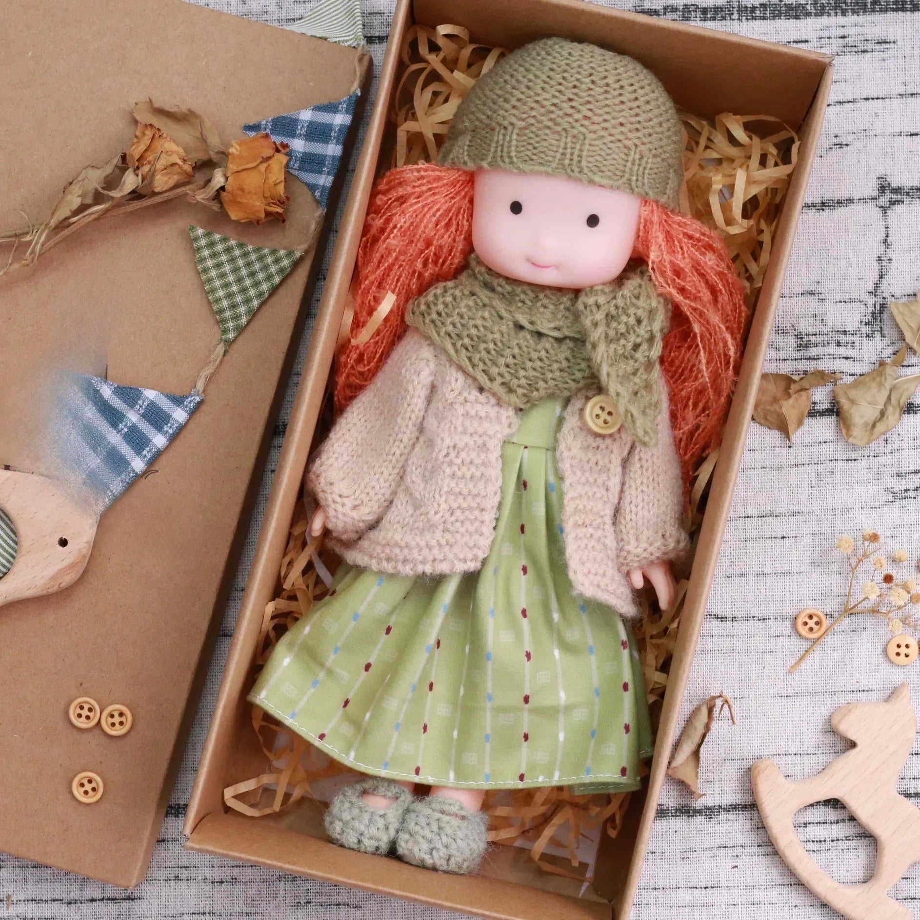 CuddlyCharm | Plüsch-Anziehpuppe mit Accessoires Geschenkset