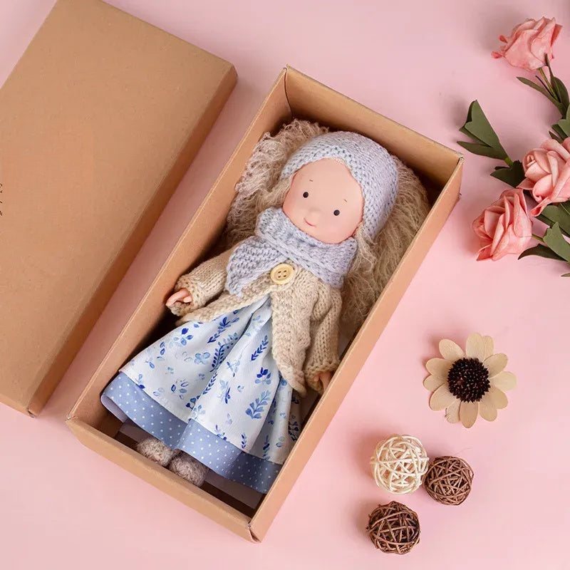 CuddlyCharm | Plüsch-Anziehpuppe mit Accessoires Geschenkset