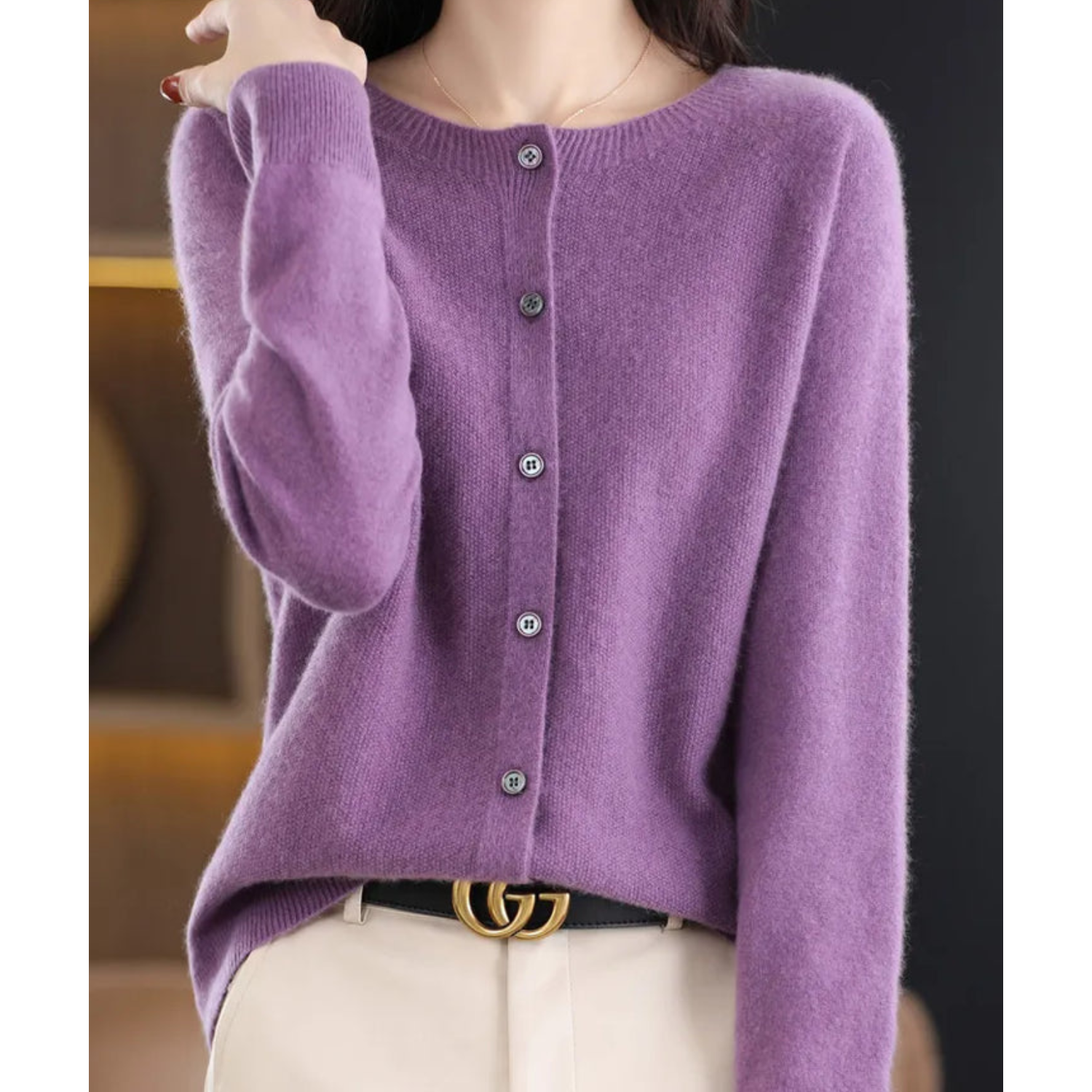 DANIELLE | Damen-Strickjacke mit Rundhalsausschnitt aus reiner Merinowolle
