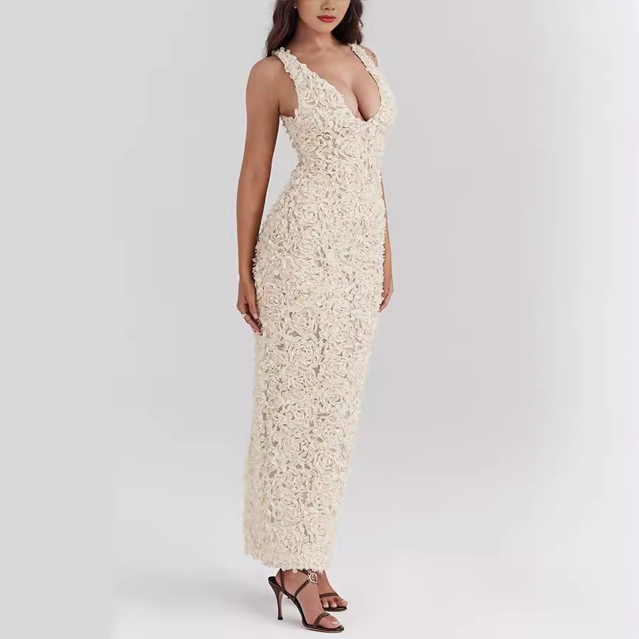 Damen Midikleid aus Spitze mit breiten Trägern für elegante Anlässe