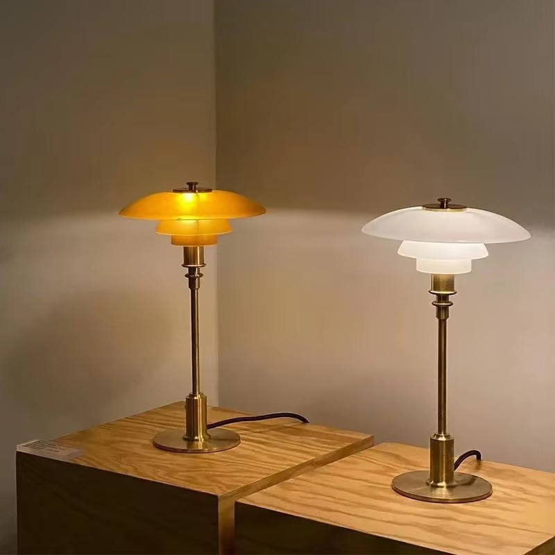 Dänische Designer-LED-Tischleuchte