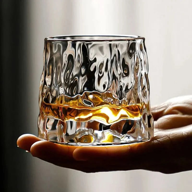 Drehbares japanisches Edo-Whiskyglas
