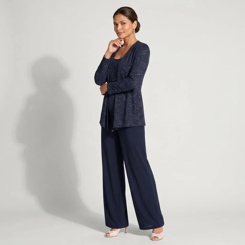 Dreiteiliger Hosenanzug für Damen als Hochzeitsgast mit weiter Hose und Pailletten Spitze