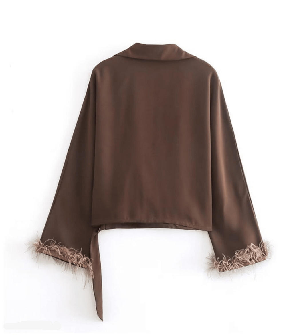 Elegante Satin-Wickelbluse