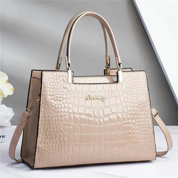 Elegante Damenhandtasche aus echtem Leder mit stilvollem Hochglanzfinish