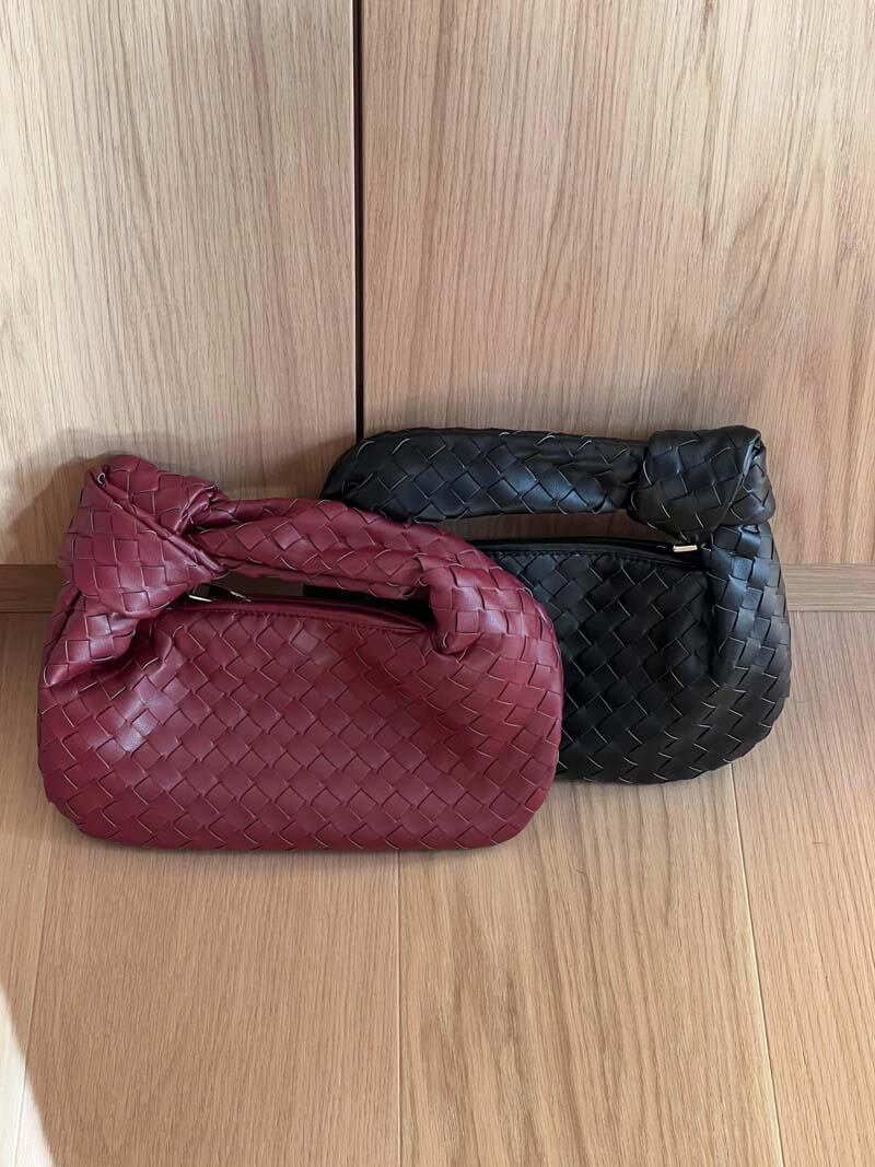 Elegante Damenhandtasche aus praktischem veganem Leder