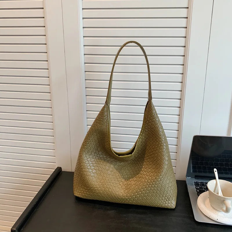 Elegante Damenhandtasche aus stilvollem, strapazierfähigem Leder