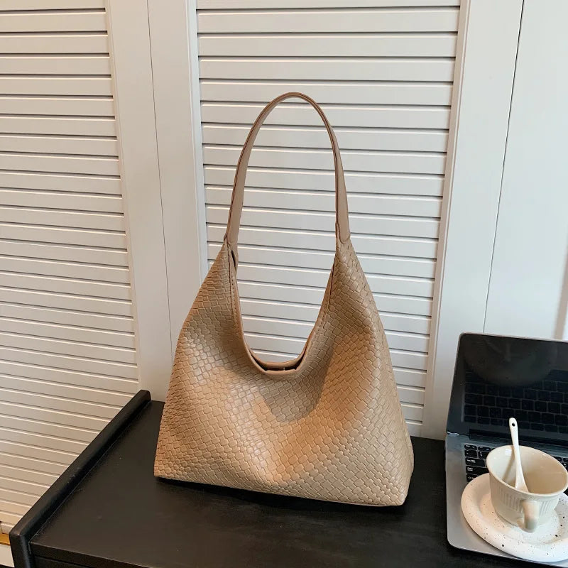 Elegante Damenhandtasche aus stilvollem, strapazierfähigem Leder