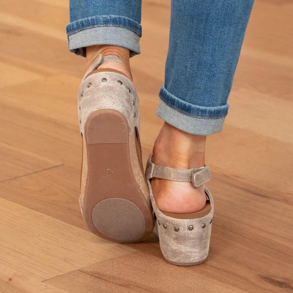 Elegante Keilsandaletten für Damen – Komfortabel und stilvoll für den Sommer