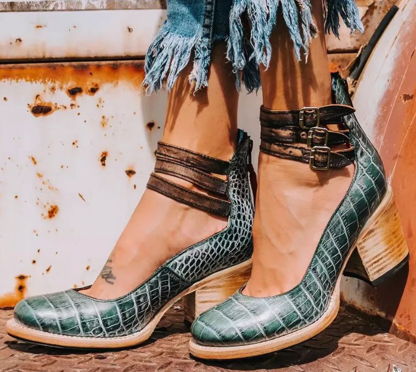 Elegante Sandalen Damen – Bequeme Sommerschuhe für Stil und Komfort im Sommer