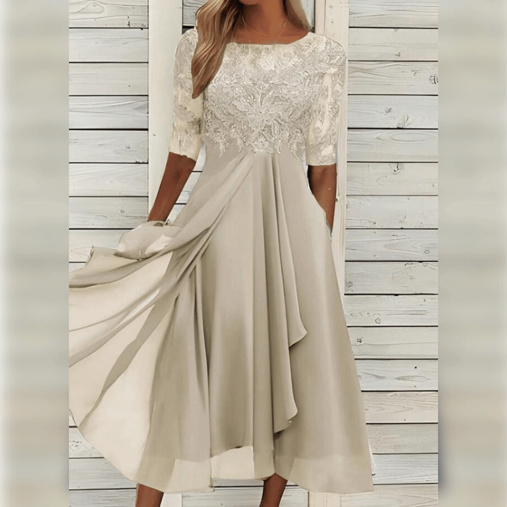 Elegantes Abendkleid mit Spitzendetails und 3/4-Ärmeln für besondere Anlässe
