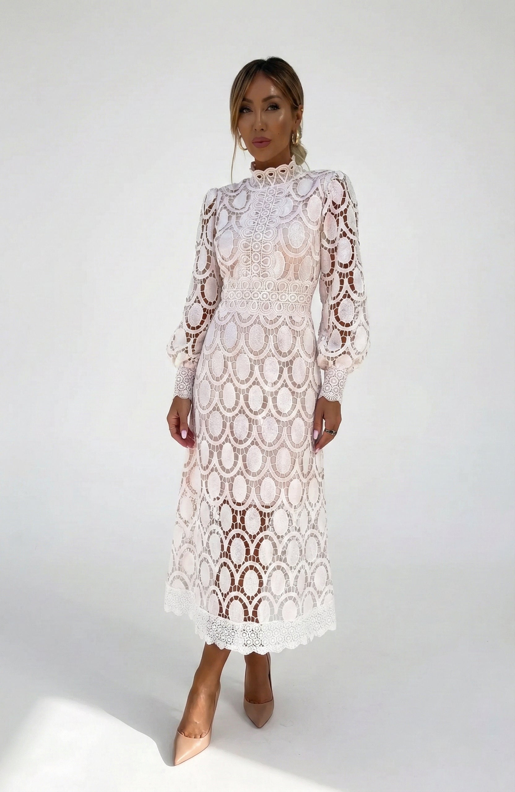 Festliches Kleid Damen für Hochzeitsgast – Elegantes Midikleid mit Definiertem Schnitt und Perforierten Details