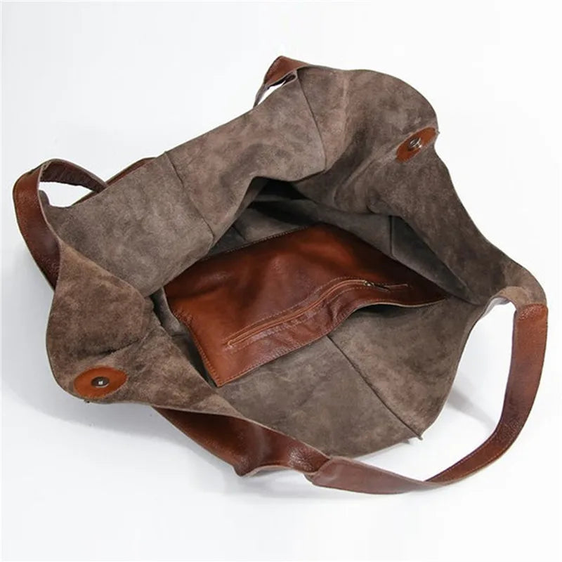 Geräumige Damen, elegantes Design, echtes