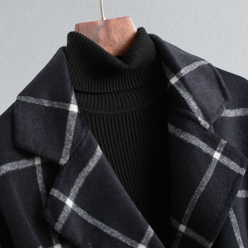 VALERIA | ELEGANTER KARIERTER WOLLMANTEL