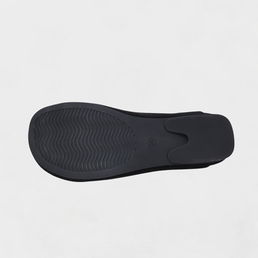 Nora | Orthopädische Slipper mit anatomischem Komfort und zeitlosem Stil