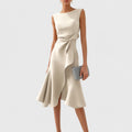 Stella - Stilvolles ärmelloses Midikleid