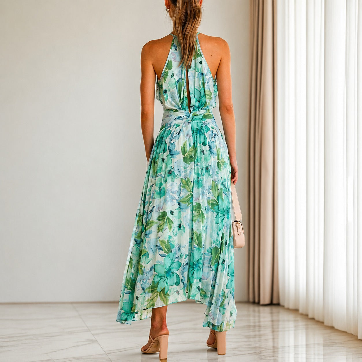 Emaan - Elegantes Maxi-Kleid mit Blumenmuster