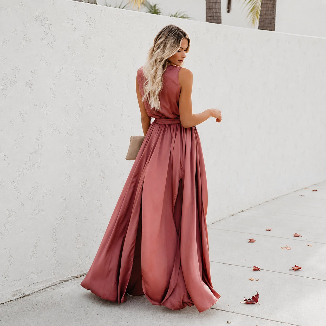 Kareem - Legeres Maxikleid mit Taillengürtel