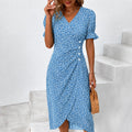Gabriella - Elegantes Kleid mit Blumen und asymmetrischem Schnitt