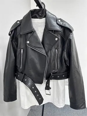 Jacke Damen | Kurz & Cool im Bikerlook