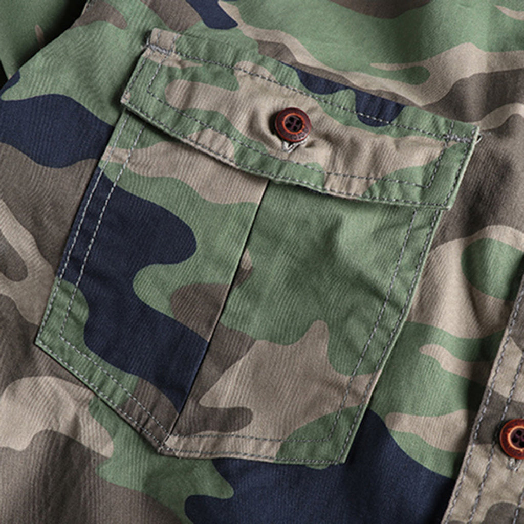 Shirtjacke für Herren im Camouflage-Design mit Knopfverschluss und Brusttaschen