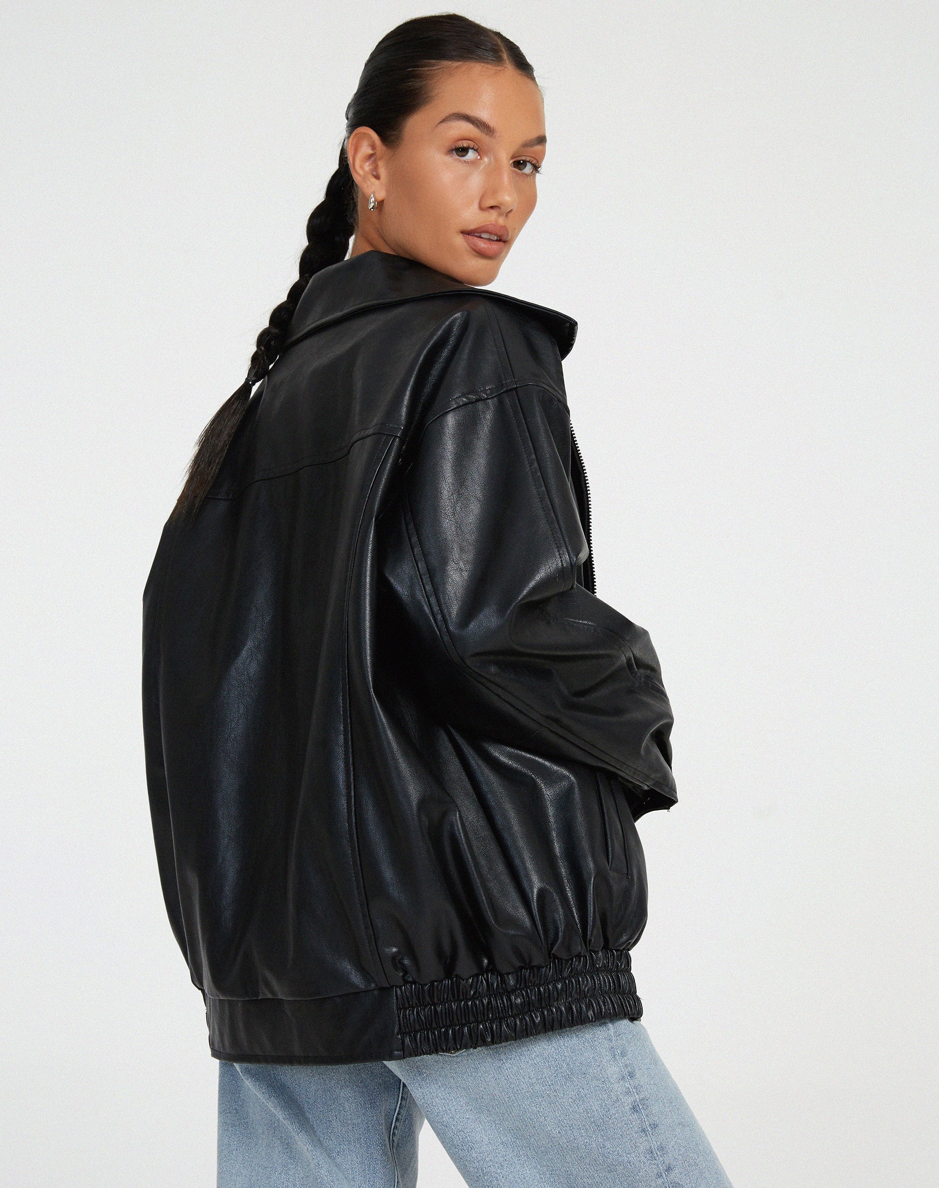 Lederjacke Damen Oversize | Lässiger Schnitt & Bewegungsfreiheit